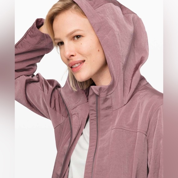 lululemon athletica Mauve Jacket - Picture 5 of 11
